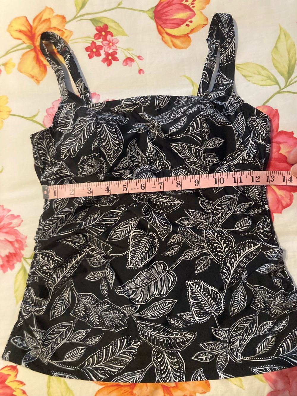 Christina Black & White Leaf-Print Ladies Top Swimsuit